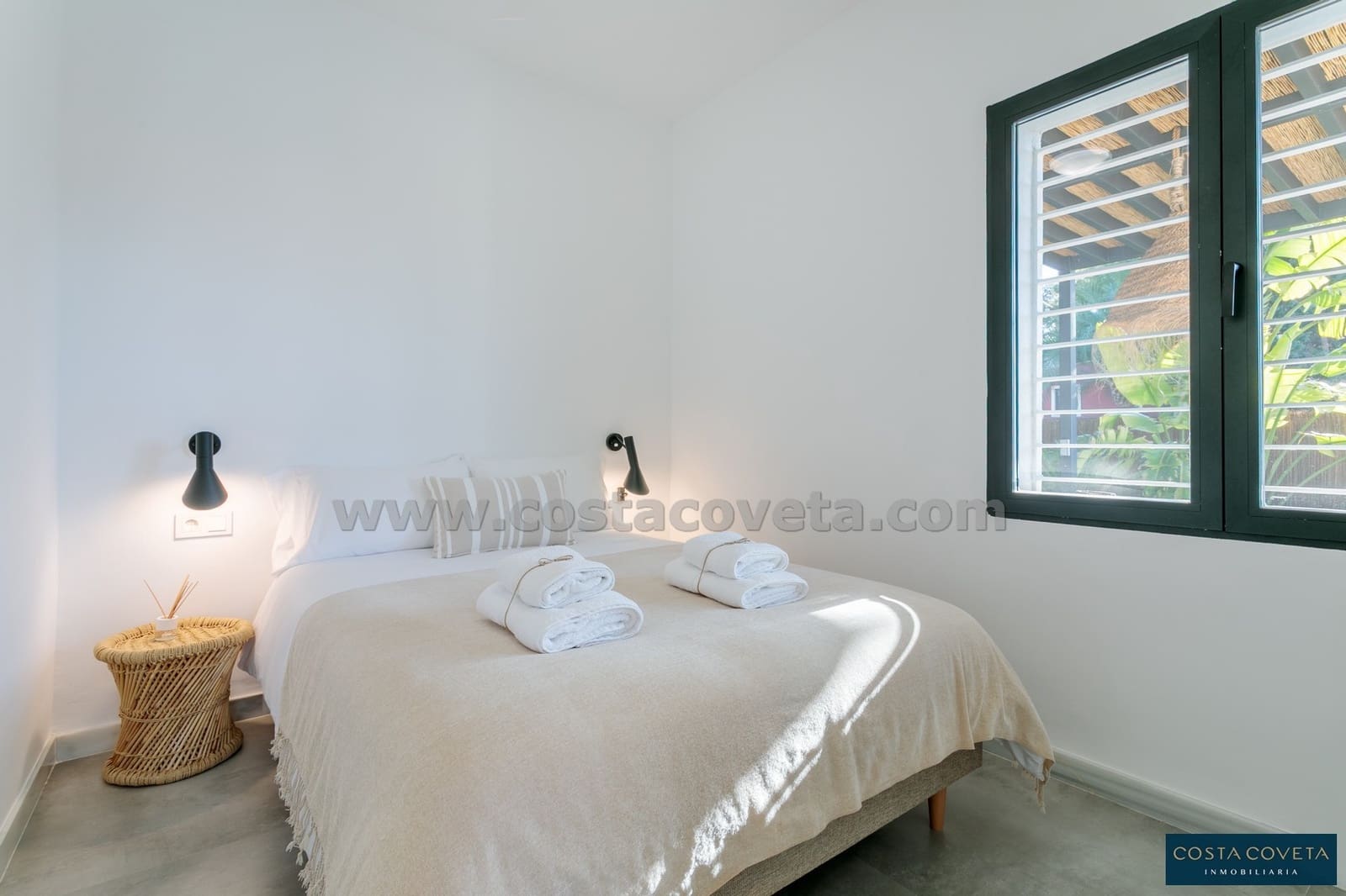 2 bedroom Villa for sale in Coveta Fuma with pool garage - € 599,000 (Ref: 9462620)