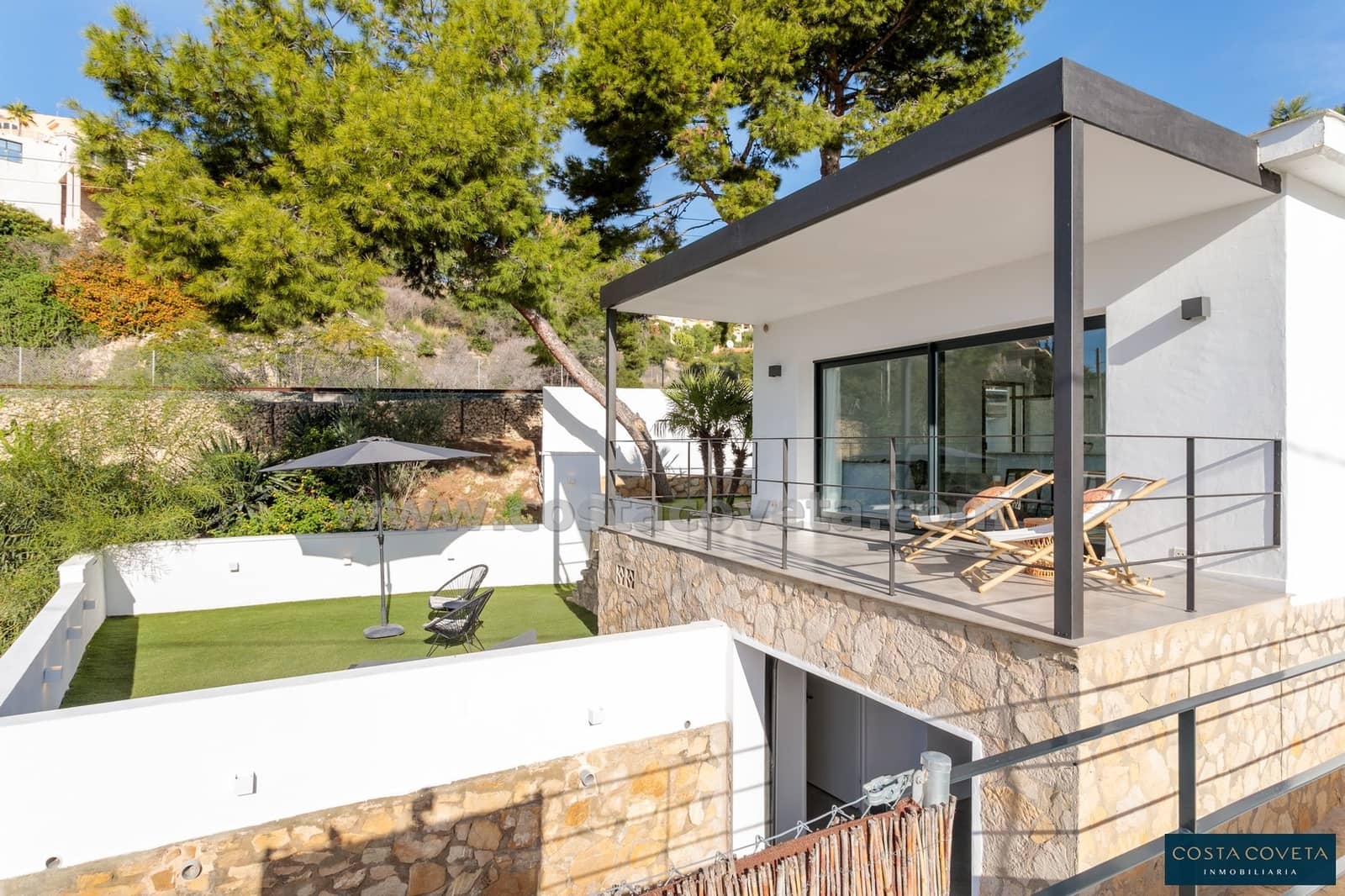 2 bedroom Villa for sale in Coveta Fuma with pool garage - € 599,000 (Ref: 9462620)