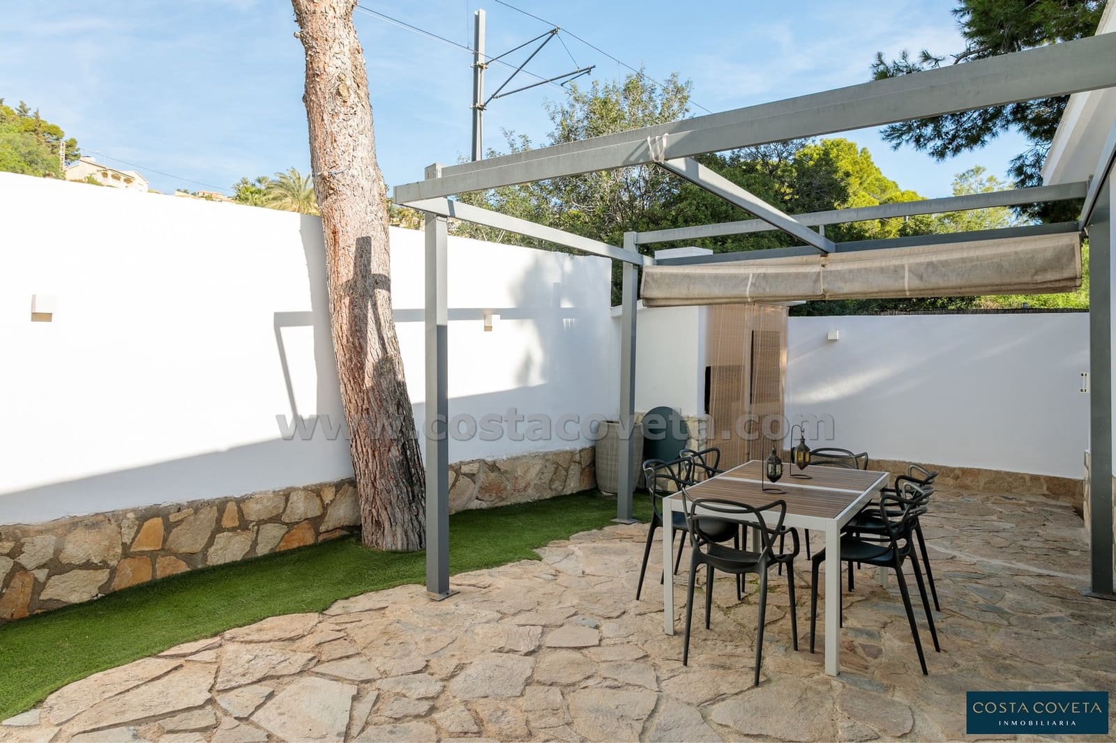 2 bedroom Villa for sale in Coveta Fuma with pool garage - € 599,000 (Ref: 9462620)