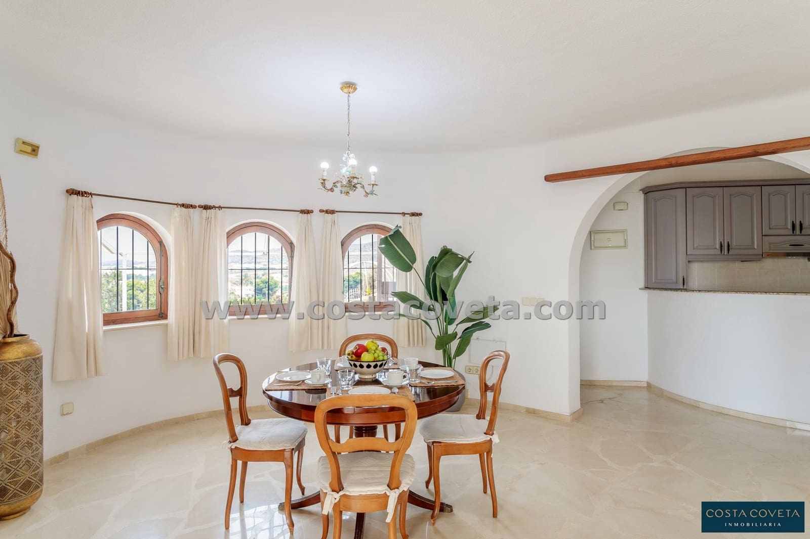 2 bedroom Villa for sale in Coveta Fuma with garage - € 475,000 (Ref: 9462621)