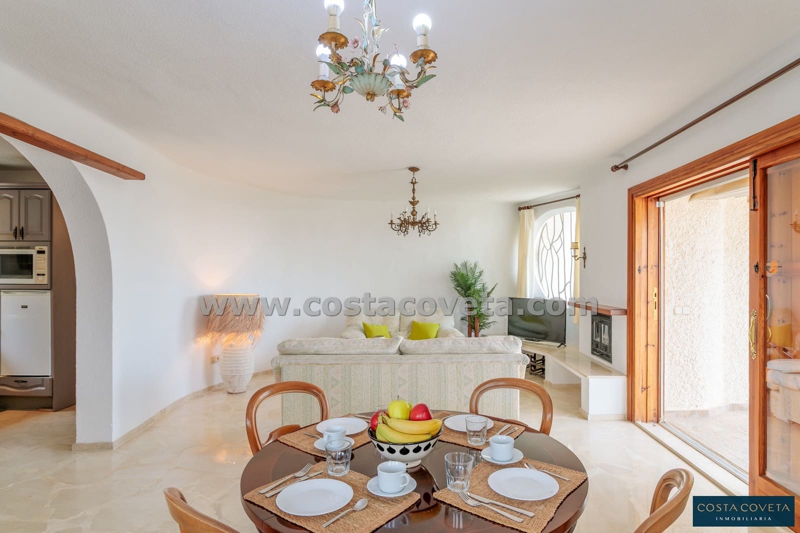 2 bedroom Villa for sale in Coveta Fuma with garage - € 475,000 (Ref: 9462621)