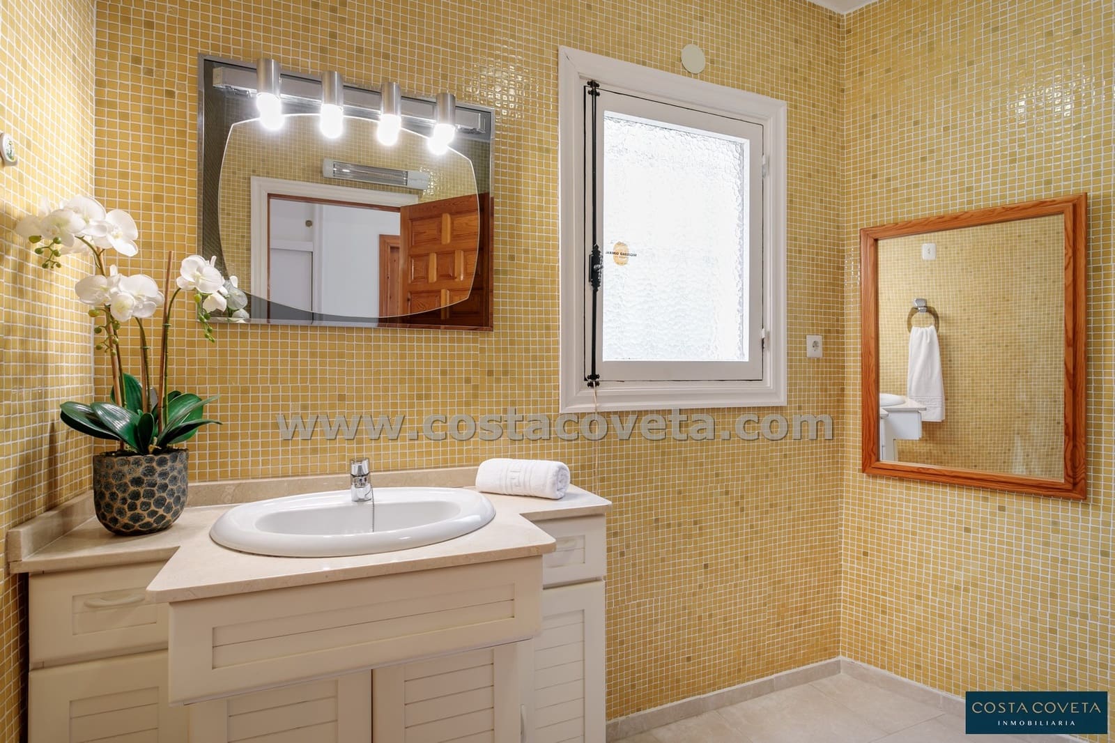 2 bedroom Villa for sale in Coveta Fuma with garage - € 475,000 (Ref: 9462621)