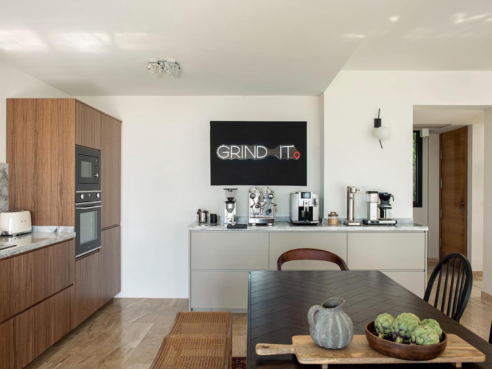5 bedroom Villa for sale in Calpe / Calp with pool garage - € 1,490,000 (Ref: 10030642)