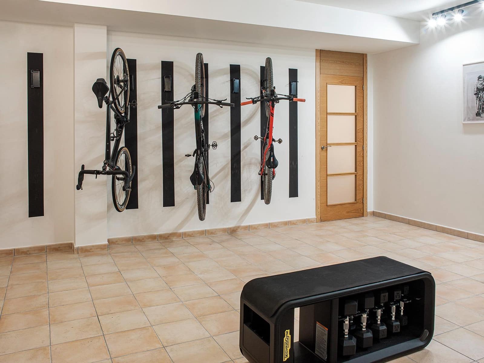5 bedroom Villa for sale in Calpe / Calp with pool garage - € 1,490,000 (Ref: 10030642)