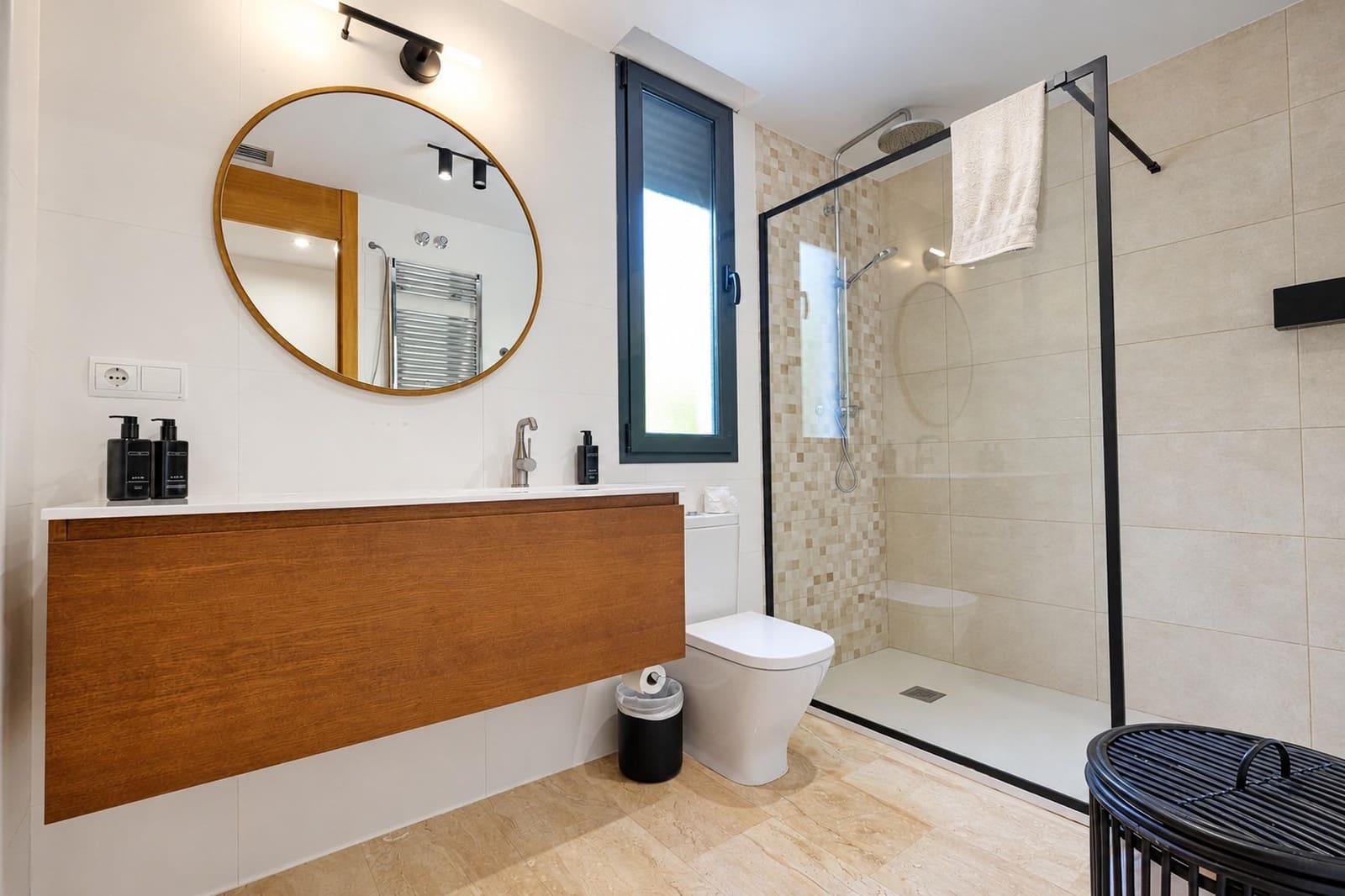5 soverom Villa til salgs i Calpe / Calp med svømmebasseng garasje - € 1 295 000 (Ref: 10030642)