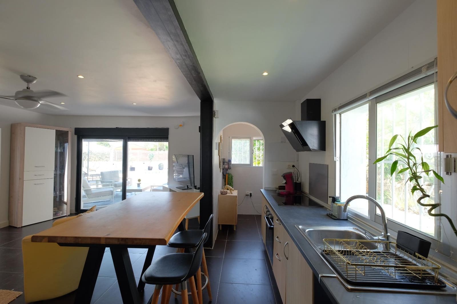 3 chambre Villa/Maison à vendre à Calpe / Calp avec piscine garage - 659 000 € (Ref: 10037499)