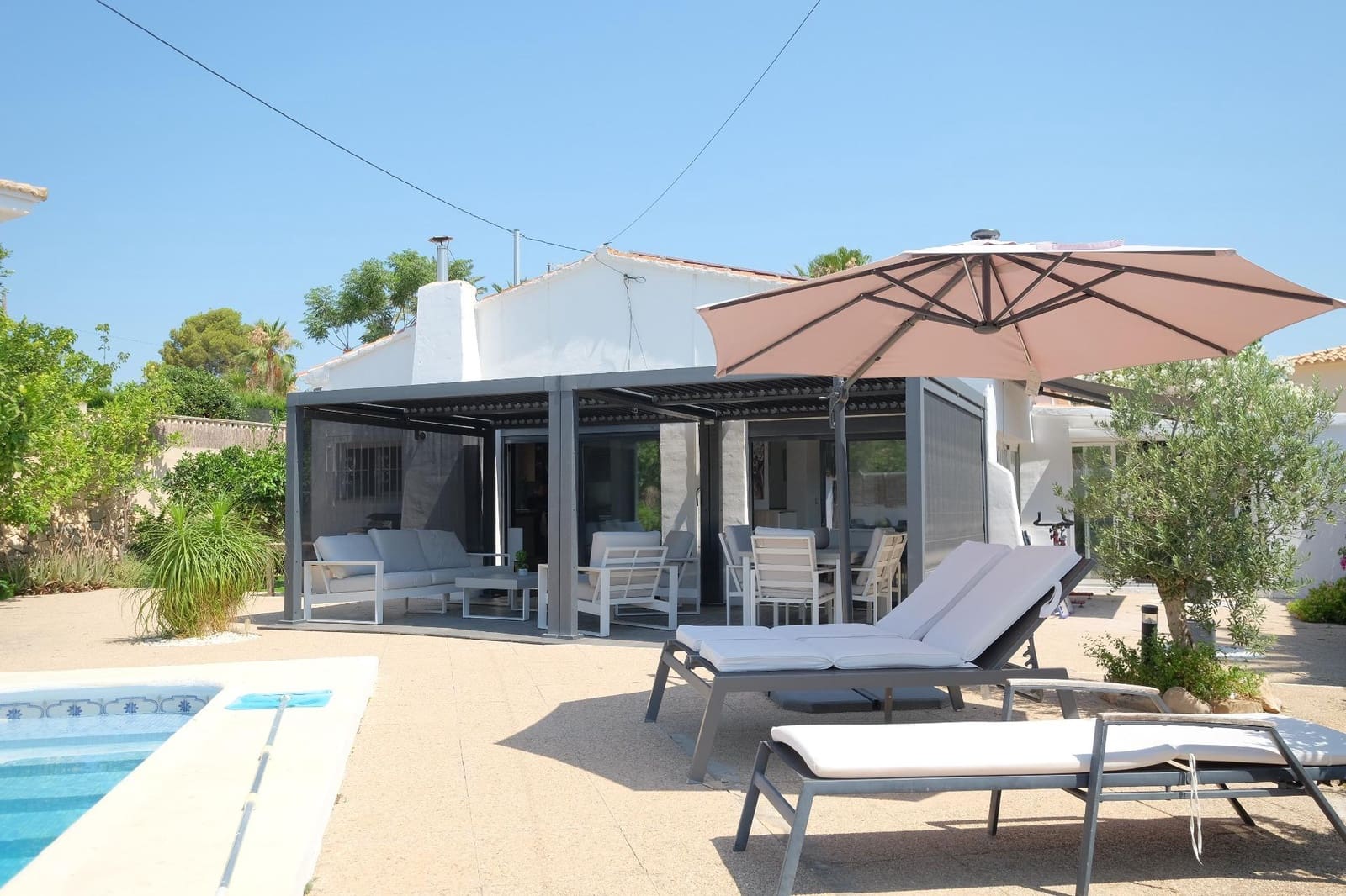 3 chambre Villa/Maison à vendre à Calpe / Calp avec piscine garage - 659 000 € (Ref: 10037499)