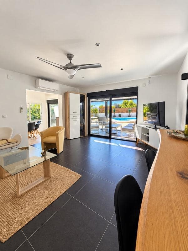 3 bedroom Villa for sale in Calpe / Calp with pool garage - € 639,000 (Ref: 10037499)