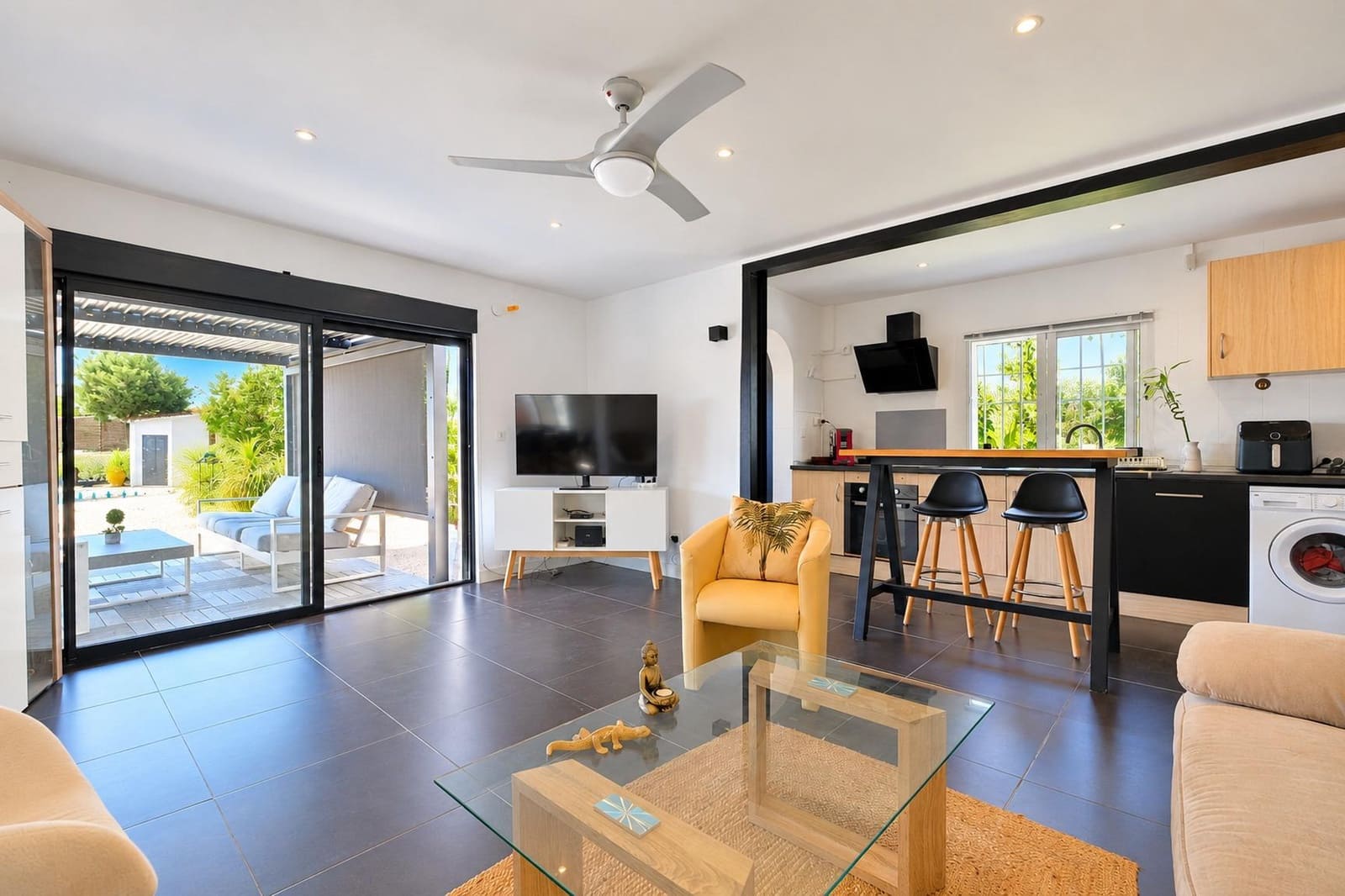 3 bedroom Villa for sale in Calpe / Calp with pool garage - € 639,000 (Ref: 10037499)