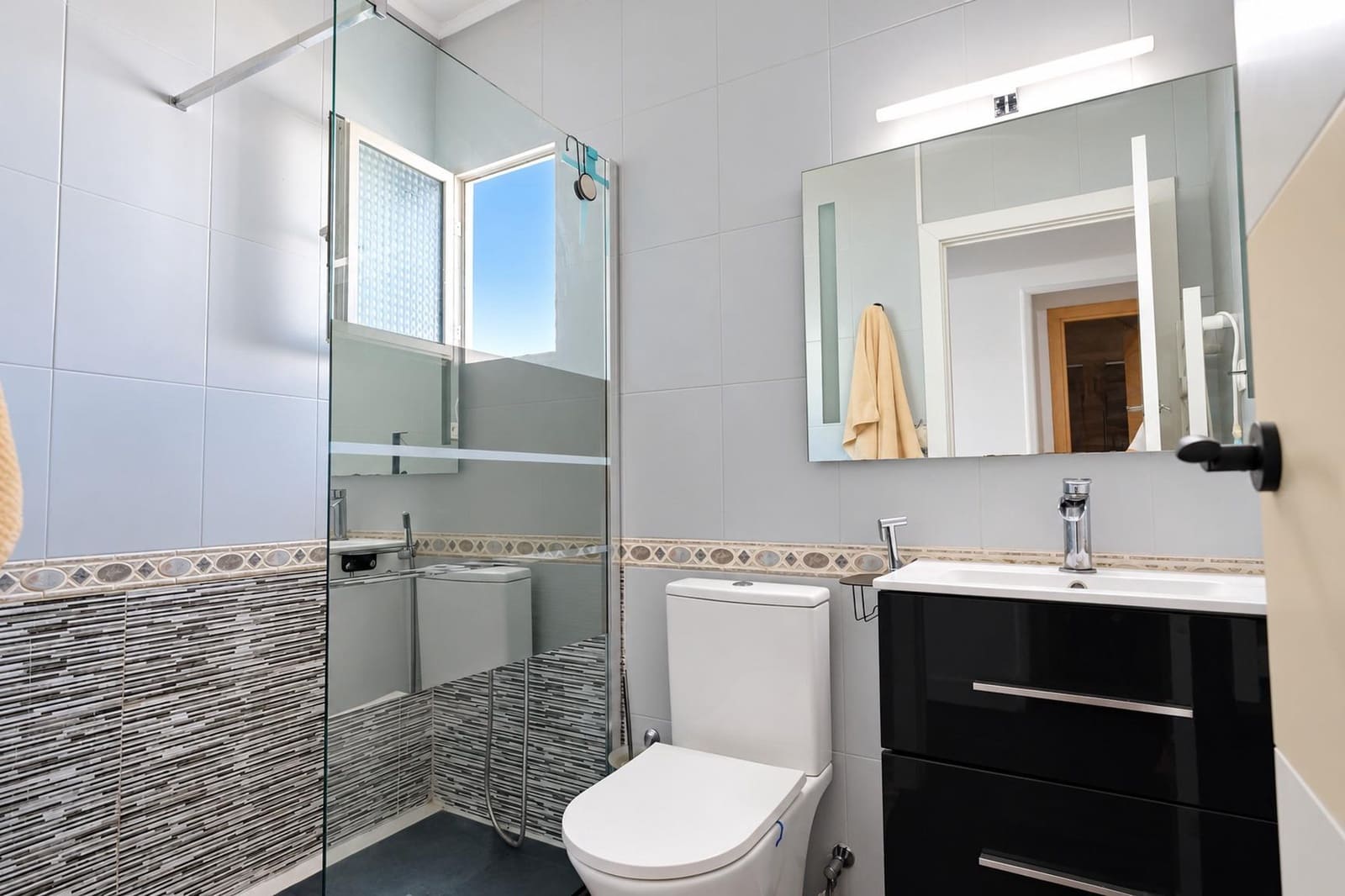 3 bedroom Villa for sale in Calpe / Calp with pool garage - € 639,000 (Ref: 10037499)