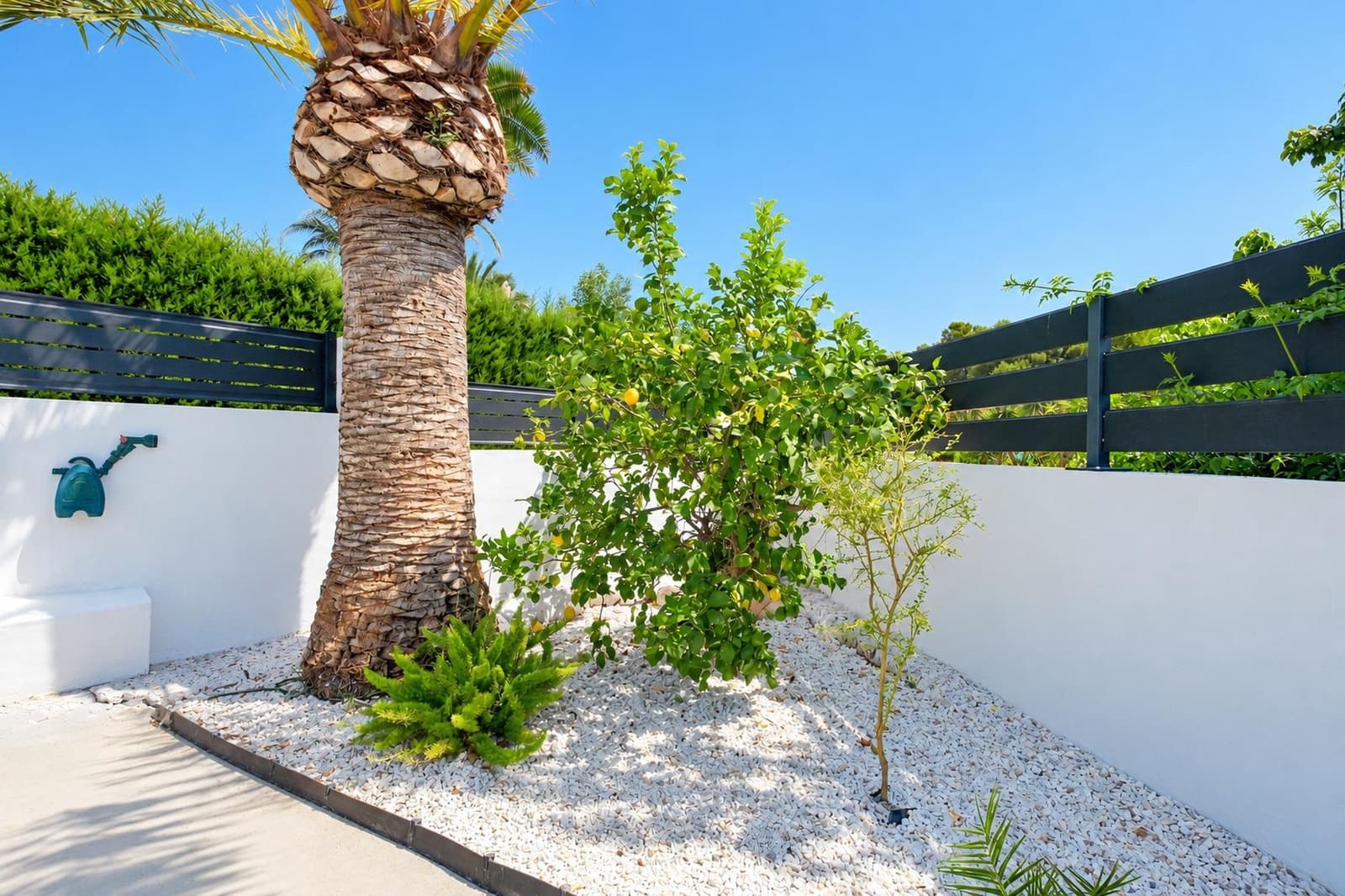3 bedroom Villa for sale in Calpe / Calp with pool garage - € 639,000 (Ref: 10037499)