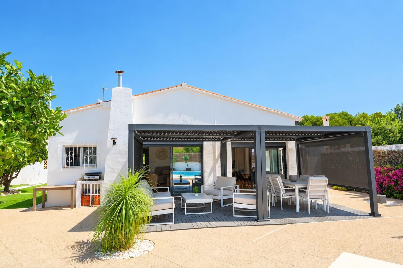 3 bedroom Villa for sale in Calpe / Calp with pool garage - € 639,000 (Ref: 10037499)