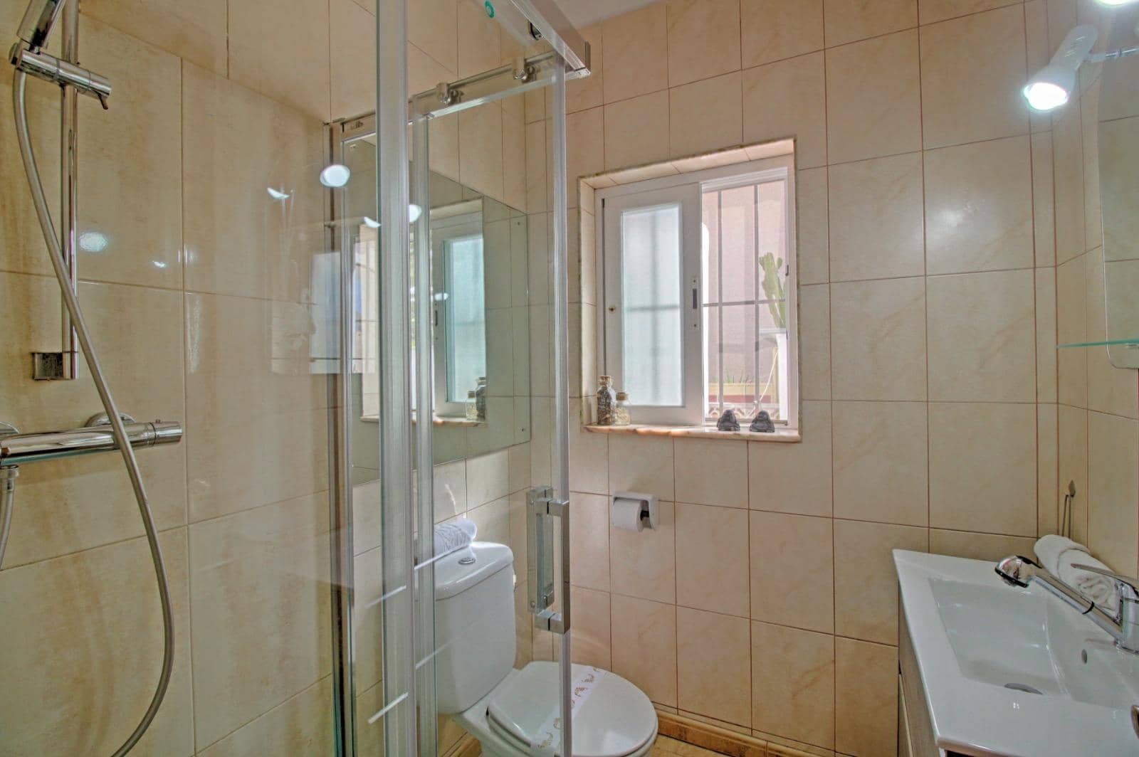 2 chambre Villa/Maison à vendre à Calpe / Calp avec piscine - 369 000 € (Ref: 10102698)