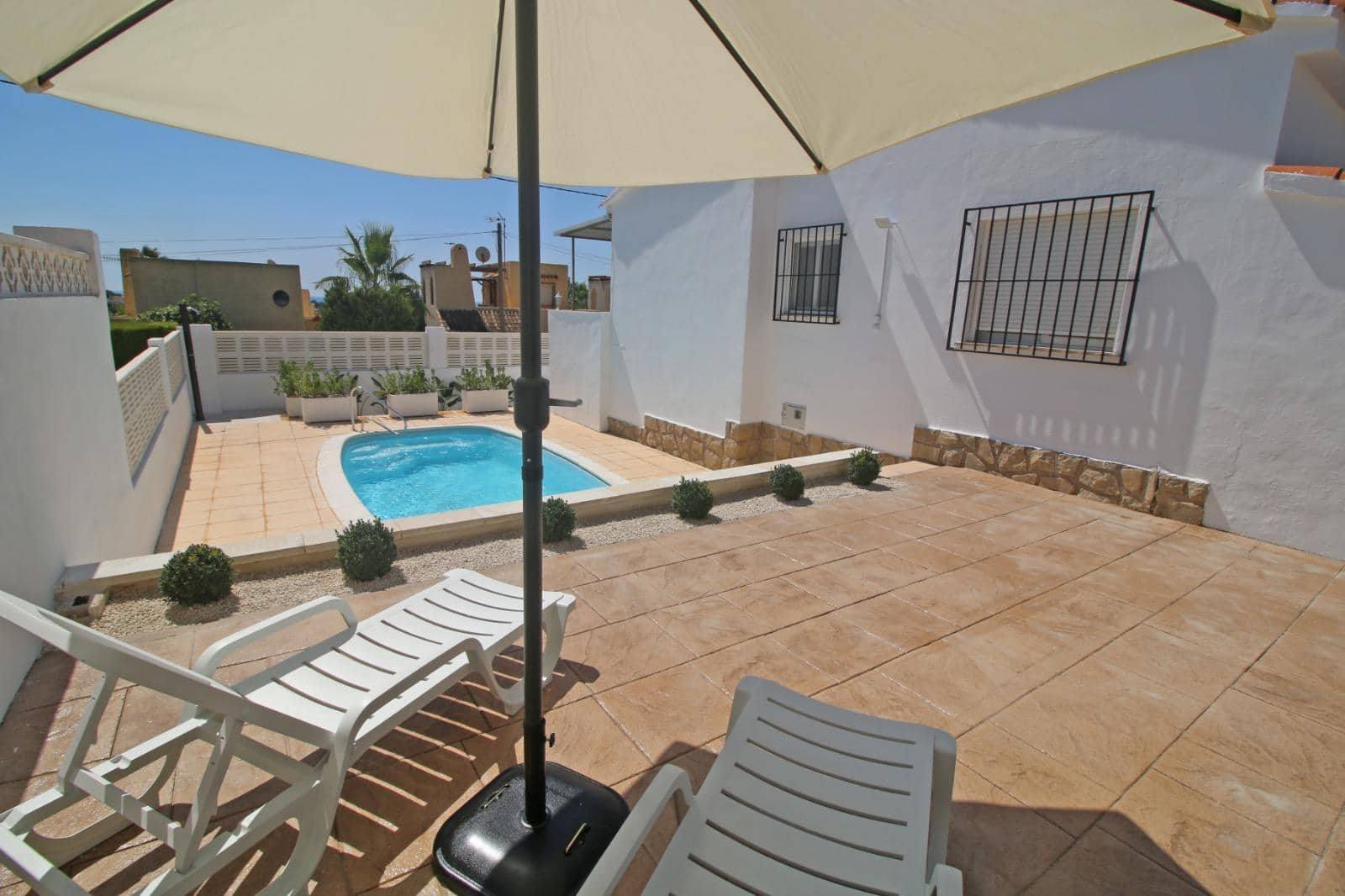 2 chambre Villa/Maison à vendre à Calpe / Calp avec piscine - 369 000 € (Ref: 10102698)