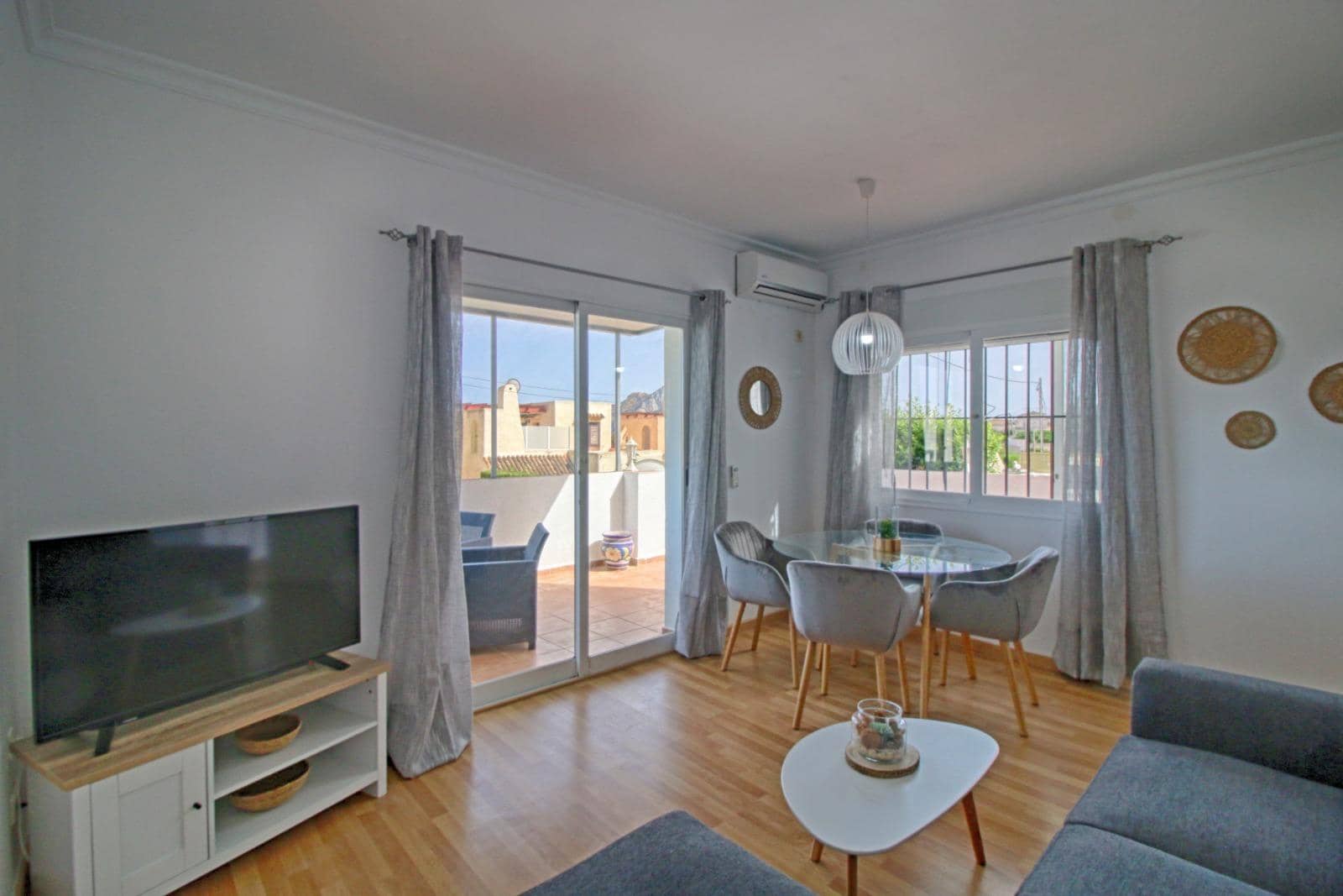 2 chambre Villa/Maison à vendre à Calpe / Calp avec piscine - 369 000 € (Ref: 10102698)