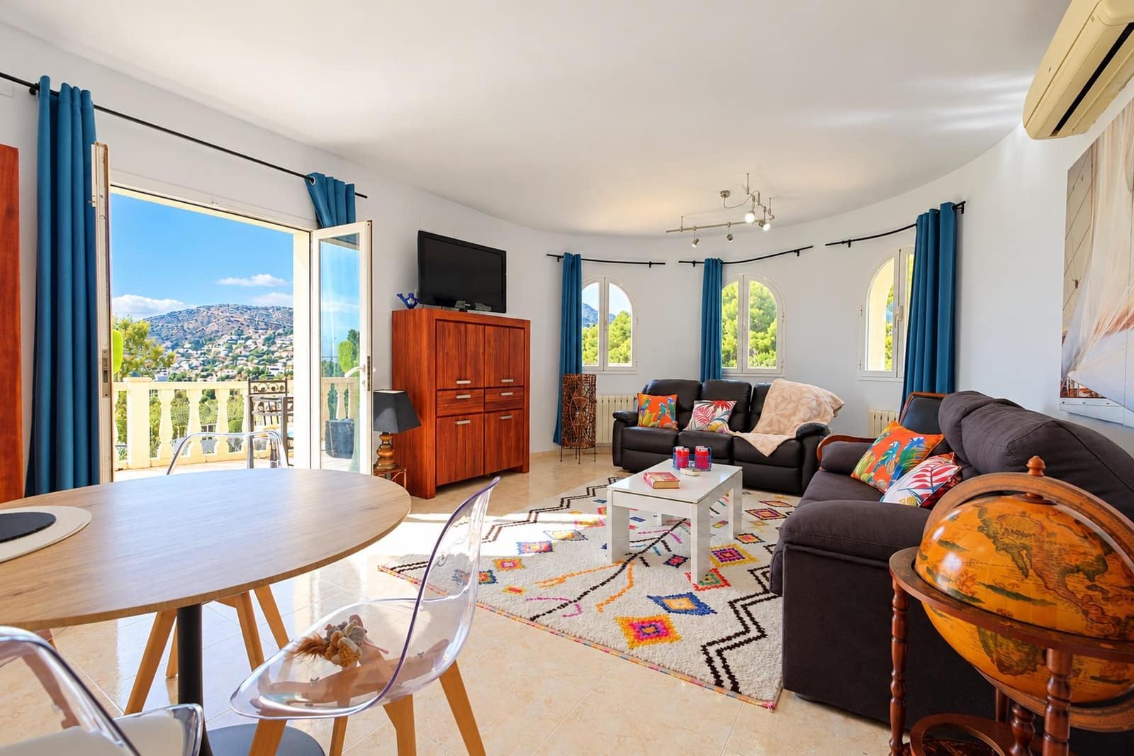4 bedroom Villa for sale in Calpe / Calp with pool garage - € 710,000 (Ref: 10150390)