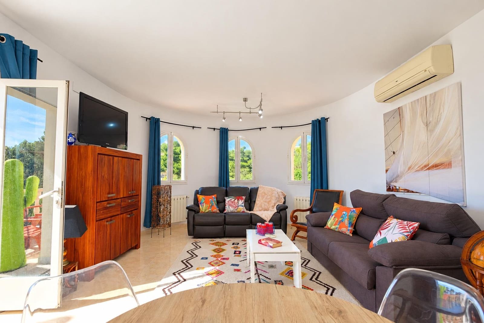 4 bedroom Villa for sale in Calpe / Calp with pool garage - € 710,000 (Ref: 10150390)