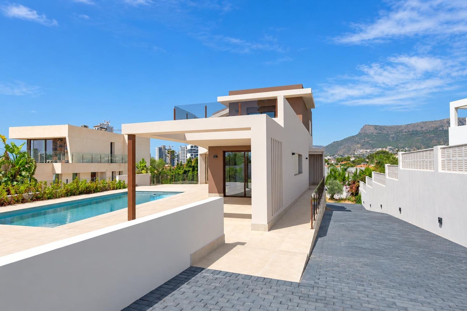 6 chambre Villa/Maison à vendre à Calpe / Calp avec piscine garage - 1 625 000 € (Ref: 10155336)