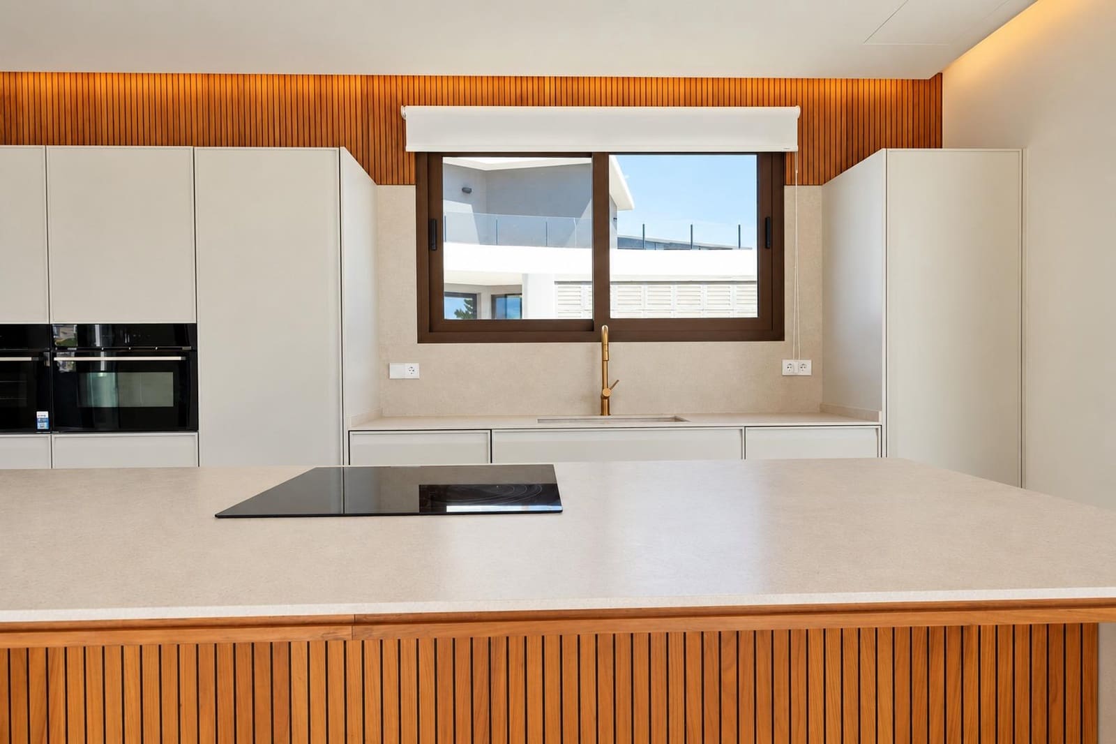 6 chambre Villa/Maison à vendre à Calpe / Calp avec piscine garage - 1 625 000 € (Ref: 10155336)