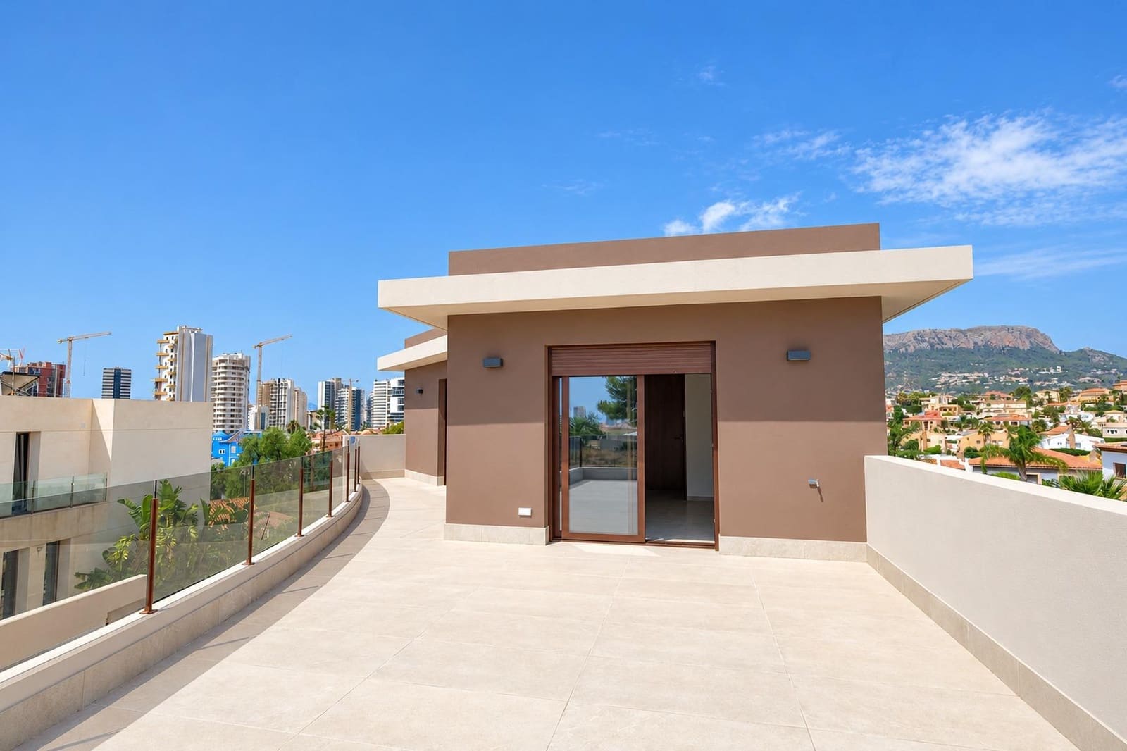 6 chambre Villa/Maison à vendre à Calpe / Calp avec piscine garage - 1 625 000 € (Ref: 10155336)