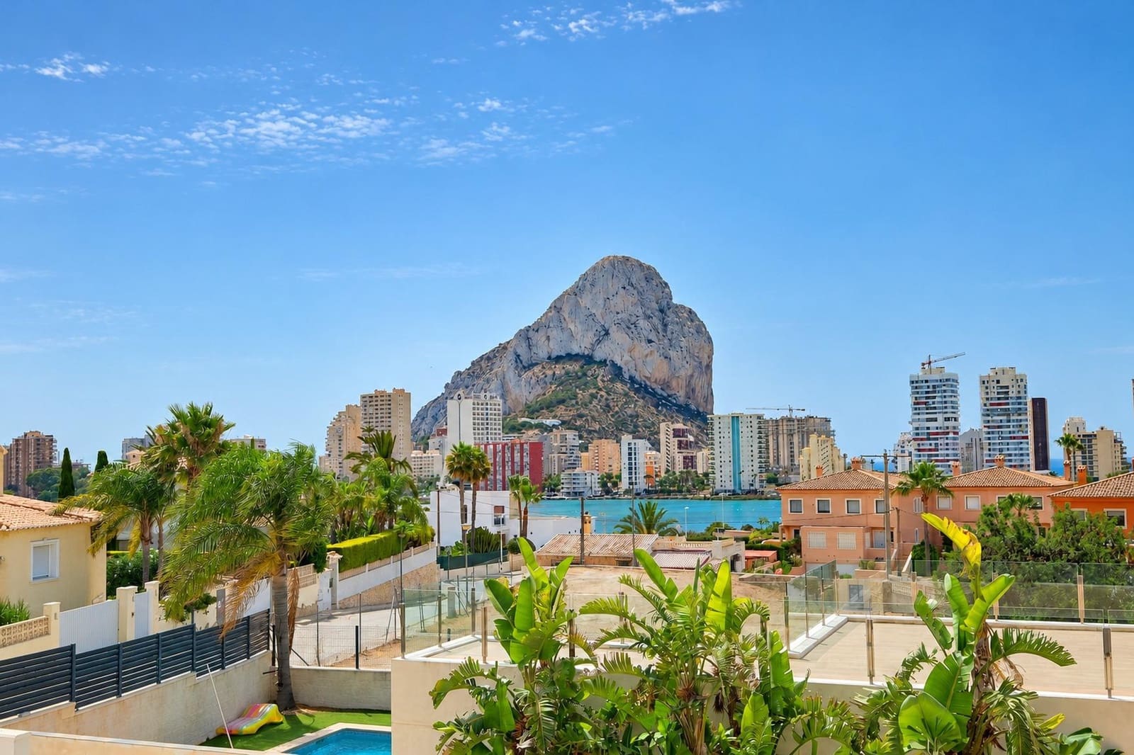 6 chambre Villa/Maison à vendre à Calpe / Calp avec piscine garage - 1 625 000 € (Ref: 10155336)