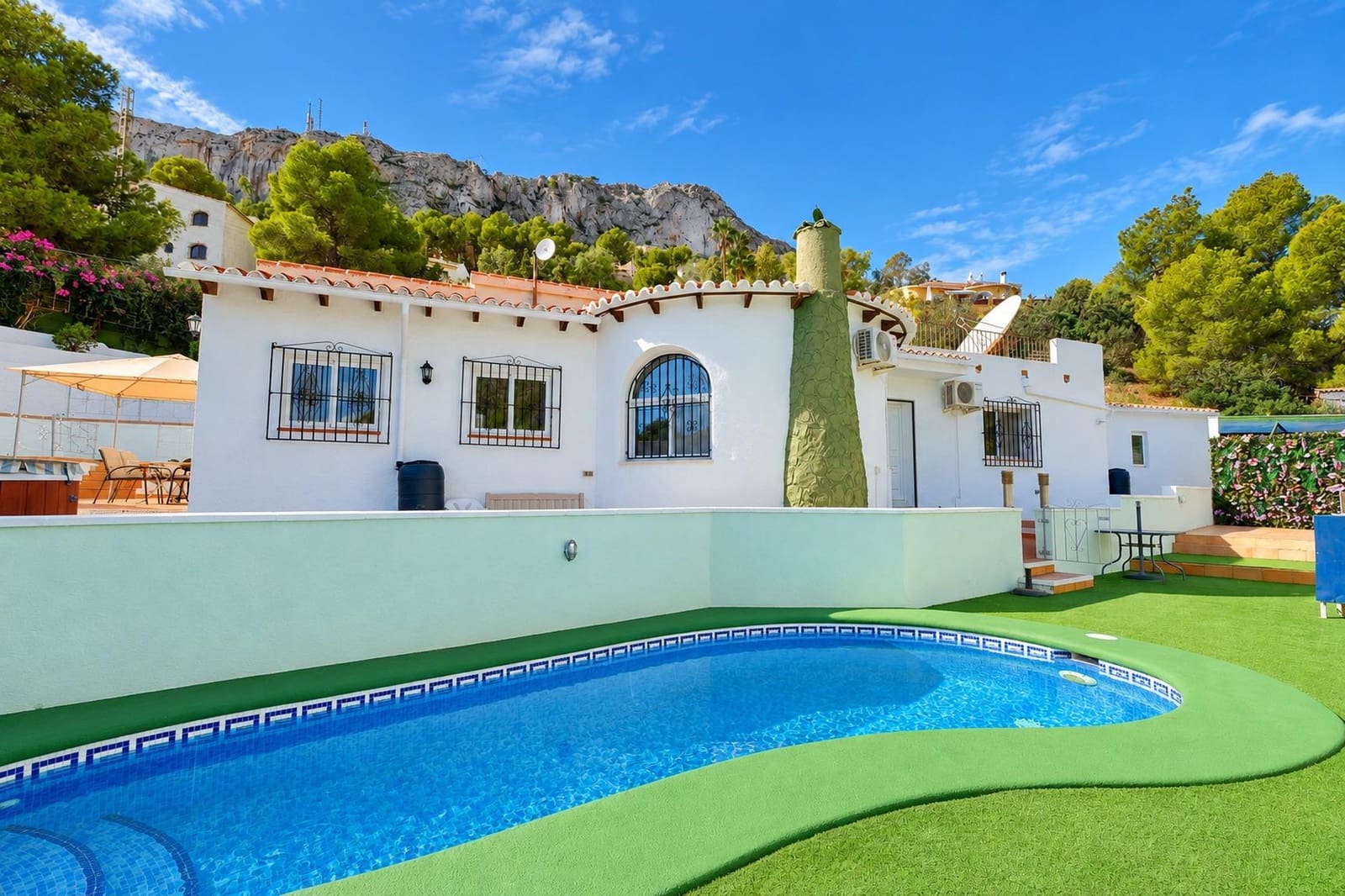 4 chambre Villa/Maison à vendre à Calpe / Calp avec piscine garage - 479 000 € (Ref: 10159780)