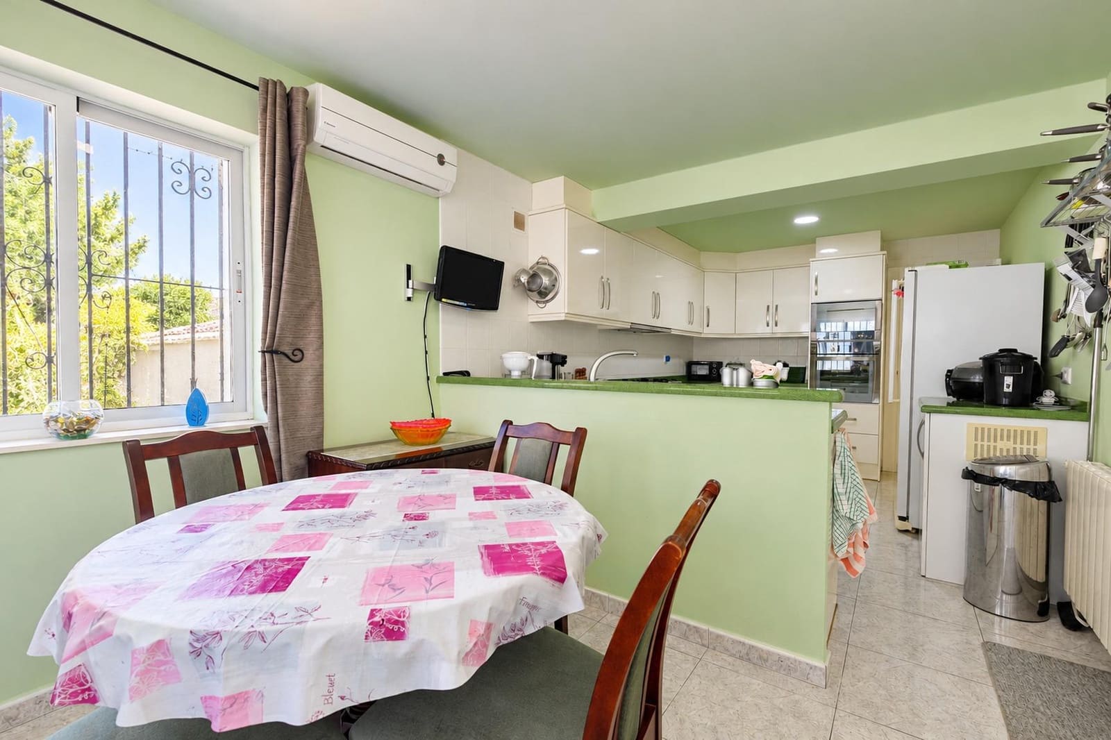 4 chambre Villa/Maison à vendre à Calpe / Calp avec piscine garage - 479 000 € (Ref: 10159780)