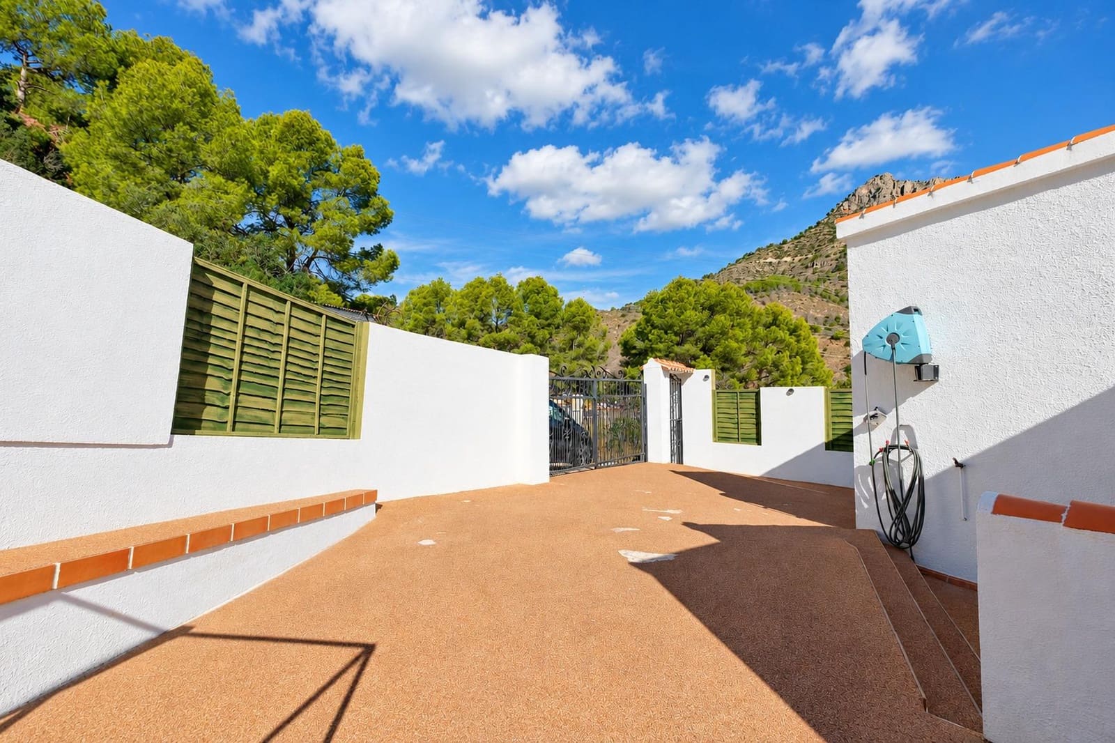 4 chambre Villa/Maison à vendre à Calpe / Calp avec piscine garage - 479 000 € (Ref: 10159780)