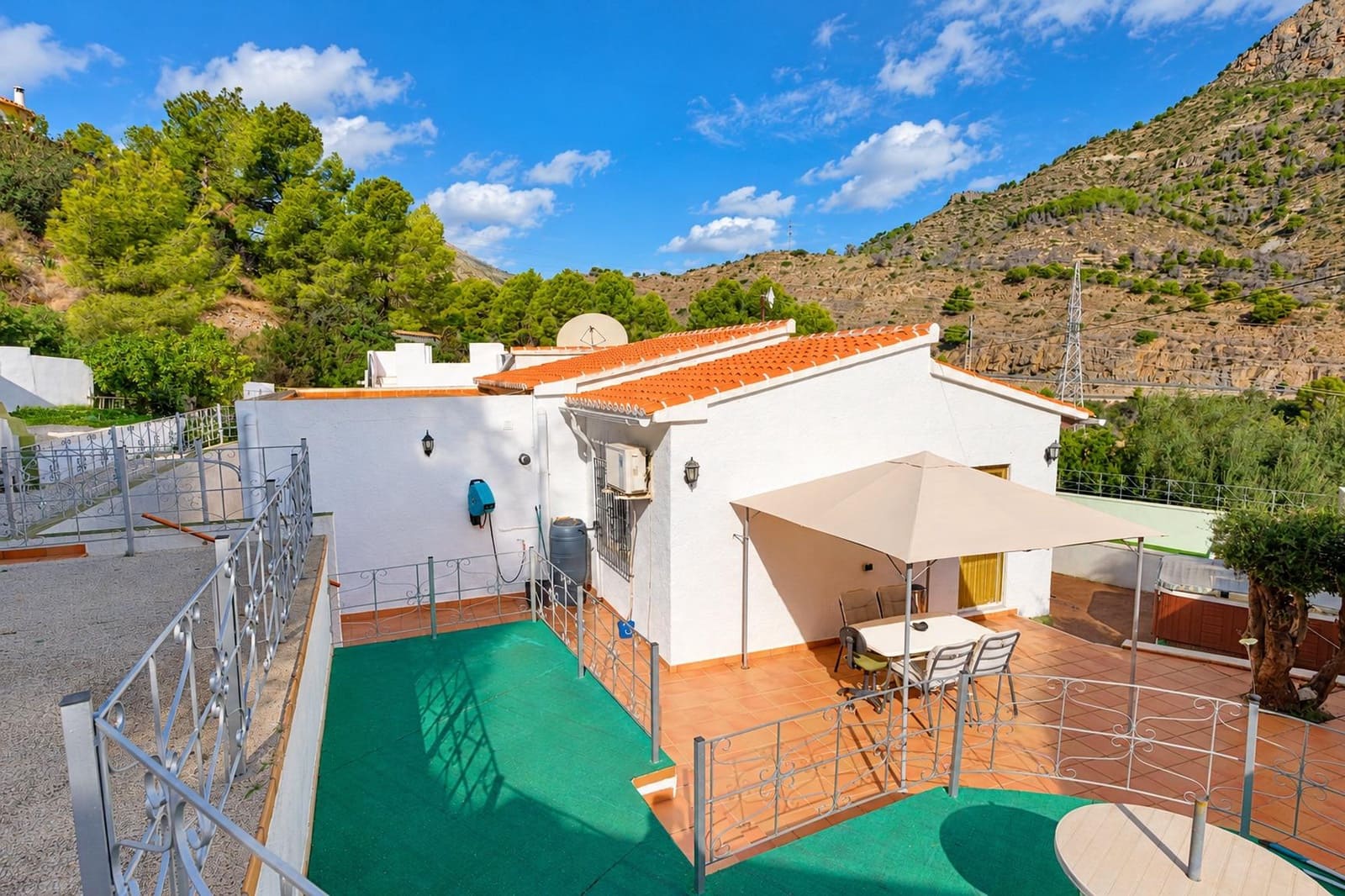 4 chambre Villa/Maison à vendre à Calpe / Calp avec piscine garage - 479 000 € (Ref: 10159780)