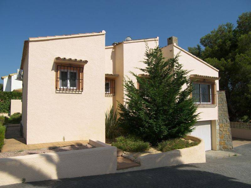 3 soveværelse Villa til salg i Calpe / Calp med swimmingpool garage - € 475.000 (Ref: 2071386)