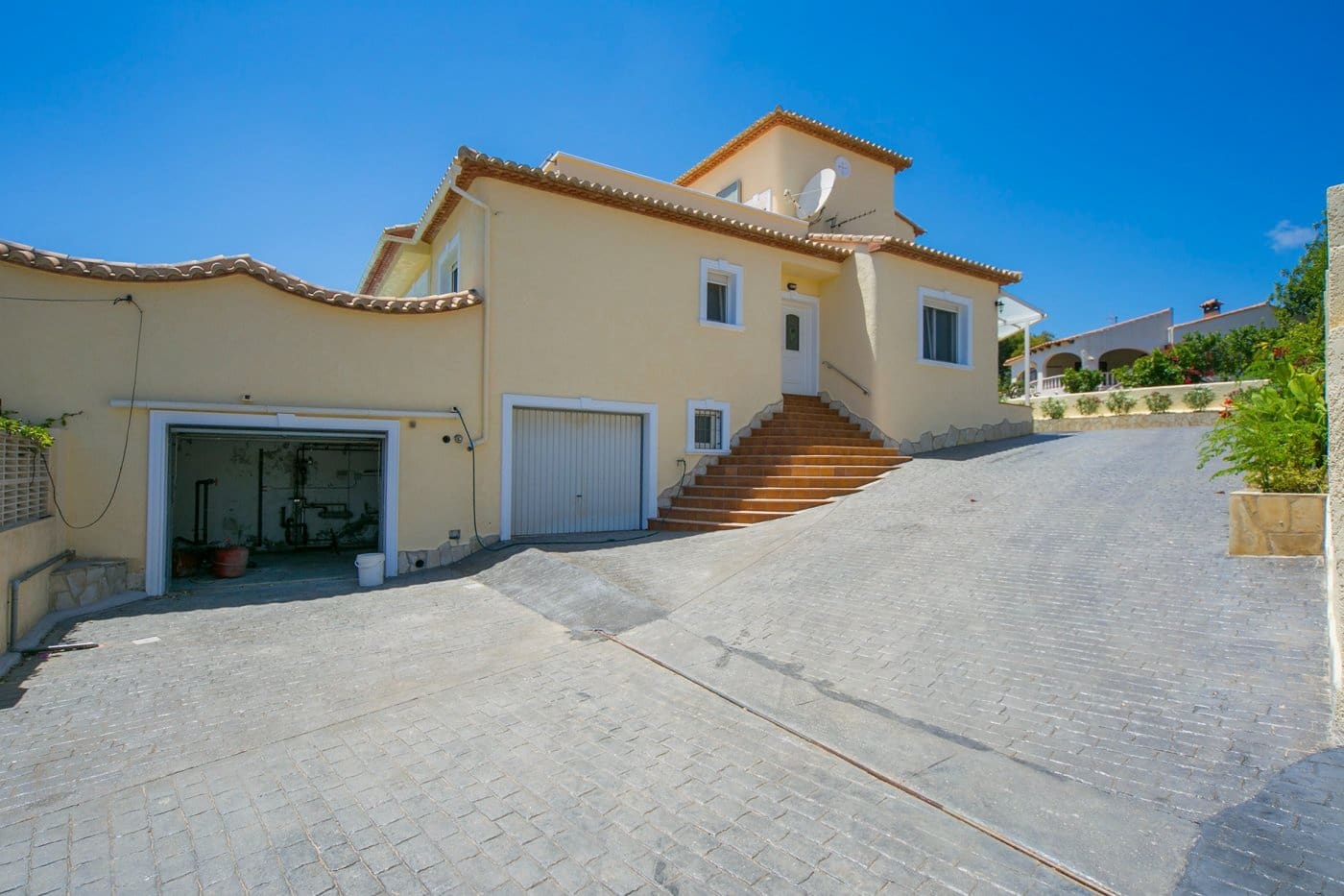 3 quarto Moradia para venda em Calpe / Calp com piscina garagem - 725 000 € (Ref: 7099432)