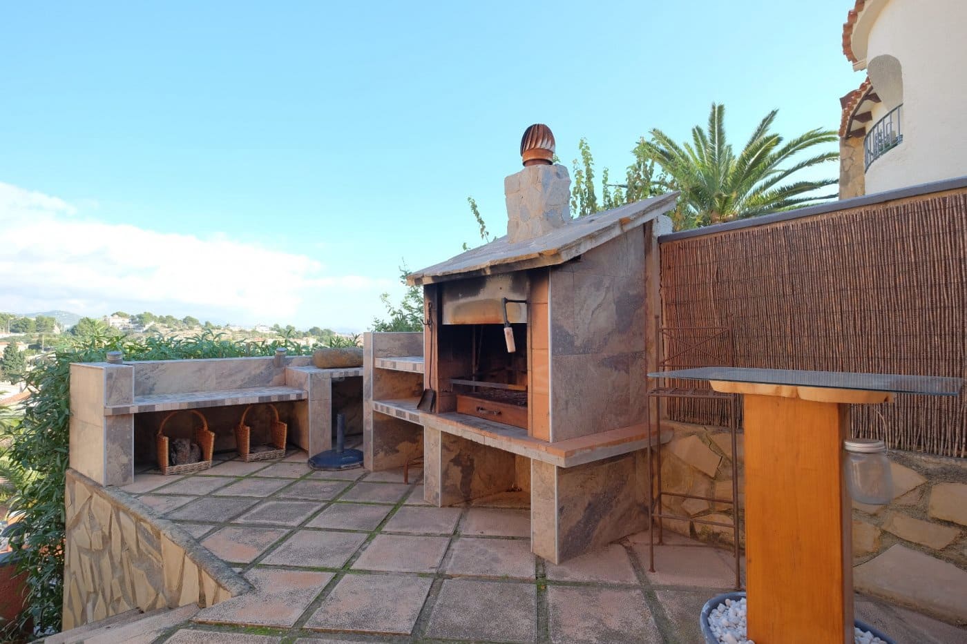 6 sypialnia Willa na sprzedaż w Calpe / Calp z basenem garażem - 845 000 € (Ref: 7099439)