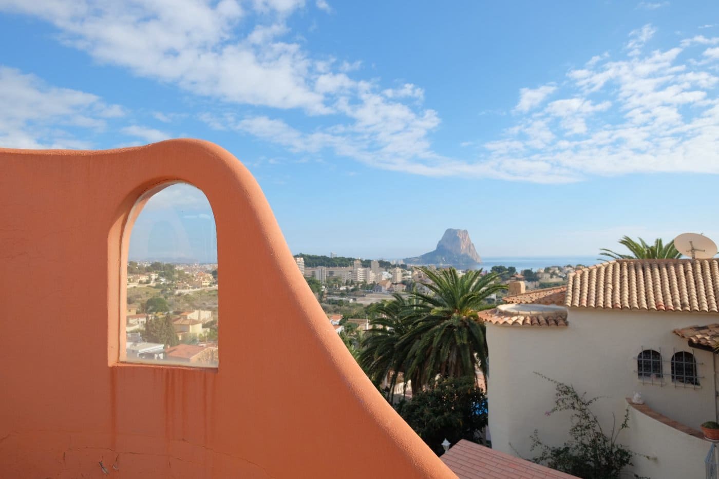 6 sypialnia Willa na sprzedaż w Calpe / Calp z basenem garażem - 845 000 € (Ref: 7099439)