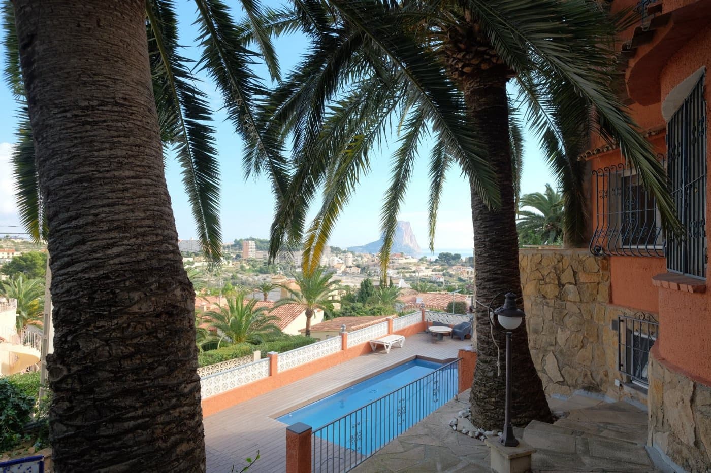 6 sypialnia Willa na sprzedaż w Calpe / Calp z basenem garażem - 845 000 € (Ref: 7099439)