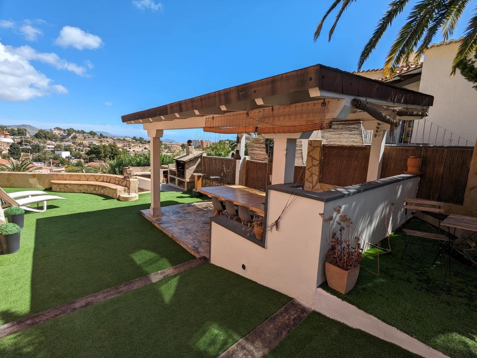 6 sypialnia Willa na sprzedaż w Calpe / Calp z basenem garażem - 845 000 € (Ref: 7099439)