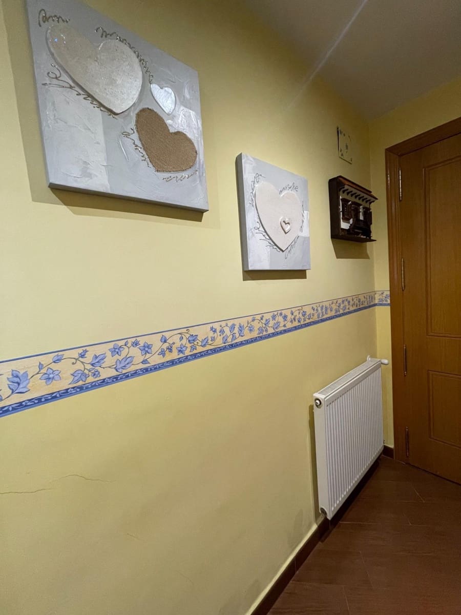 4 bedroom Flat for sale in Calpe / Calp - € 325,000 (Ref: 7617069)