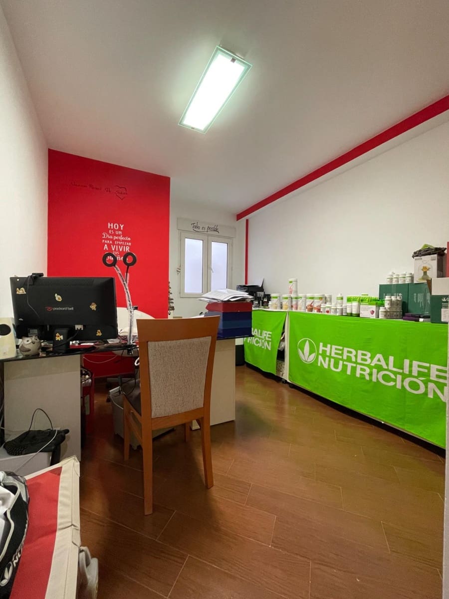 4 bedroom Flat for sale in Calpe / Calp - € 325,000 (Ref: 7617069)