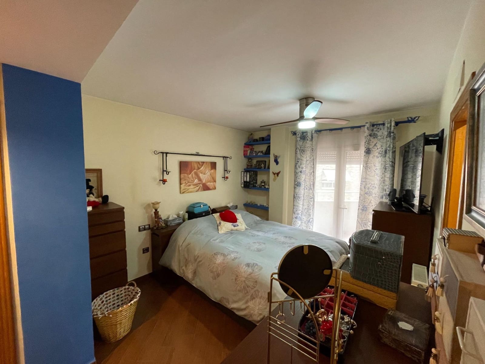 4 bedroom Flat for sale in Calpe / Calp - € 325,000 (Ref: 7617069)