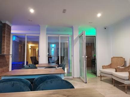 18 chambre Hôtel à vendre à Calpe / Calp - 1 700 000 € (Ref: 7667763)