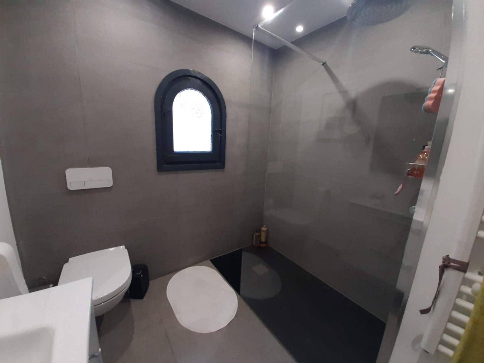 4 makuuhuone Huvila myytävänä paikassa Calpe / Calp mukana uima-altaan - 580 000 € (Ref: 8090851)