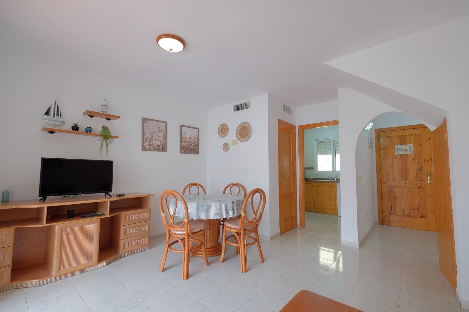 2 soverom Rekkehus til salgs i Calpe / Calp med svømmebasseng - € 225 000 (Ref: 8544869)