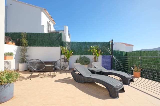 2 bedroom Villa for sale in Alcalalí / Alcanalí with pool - € 359,000 (Ref: 9778957)