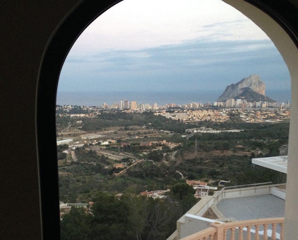 4 soverom Villa til salgs i Calpe / Calp med svømmebasseng garasje - € 680 000 (Ref: 9778968)