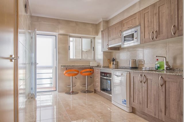2 sovrum Lägenhet till salu i Pueblo, Calpe / Calp med garage - 270 000 € (Ref: 9778970)