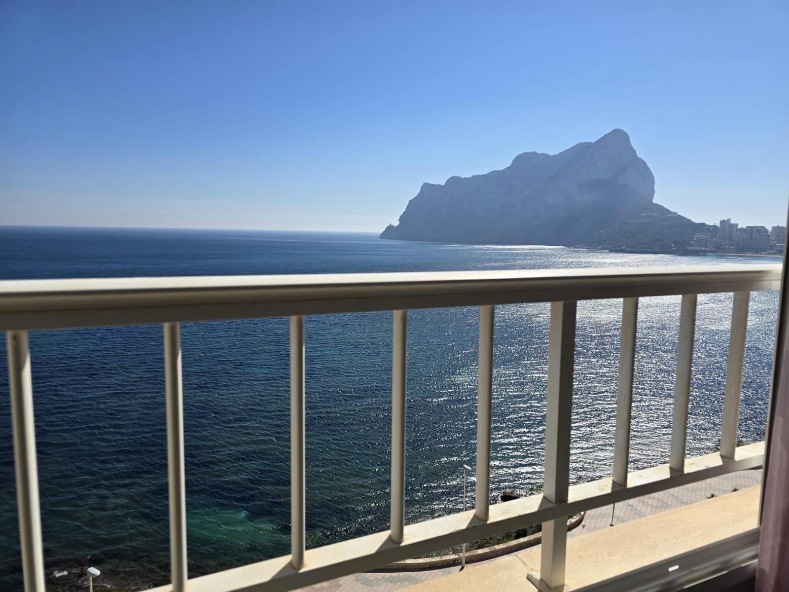 2 sovrum Lägenhet till salu i Calpe / Calp med pool - 460 000 € (Ref: 9788436)