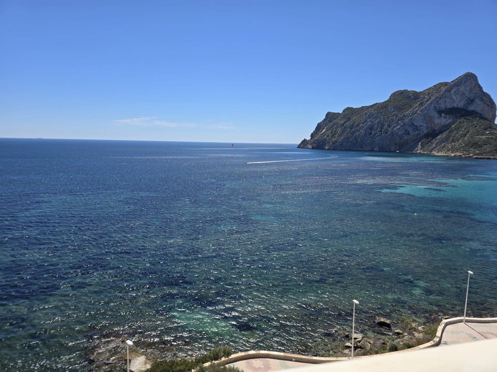 2 sovrum Lägenhet till salu i Calpe / Calp med pool - 460 000 € (Ref: 9788436)