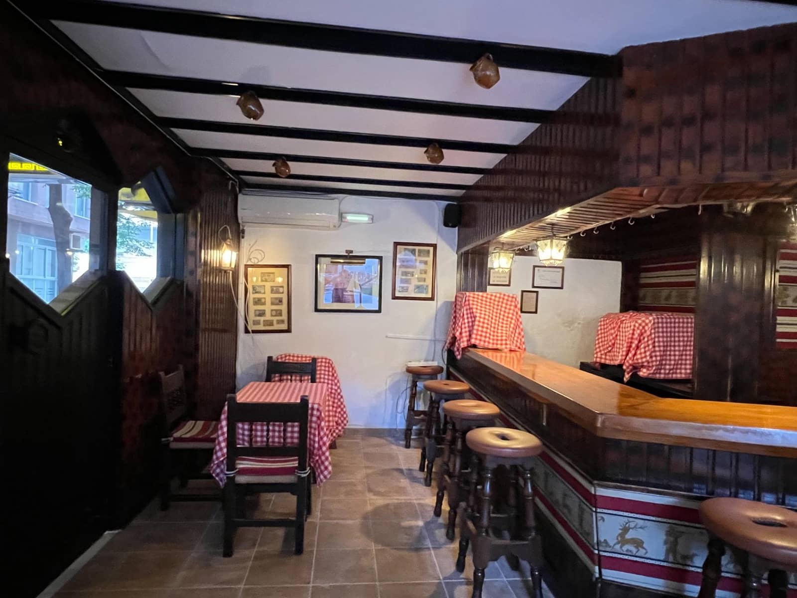Bedrift til salgs i Calpe / Calp - € 1 200 000 (Ref: 9947961)