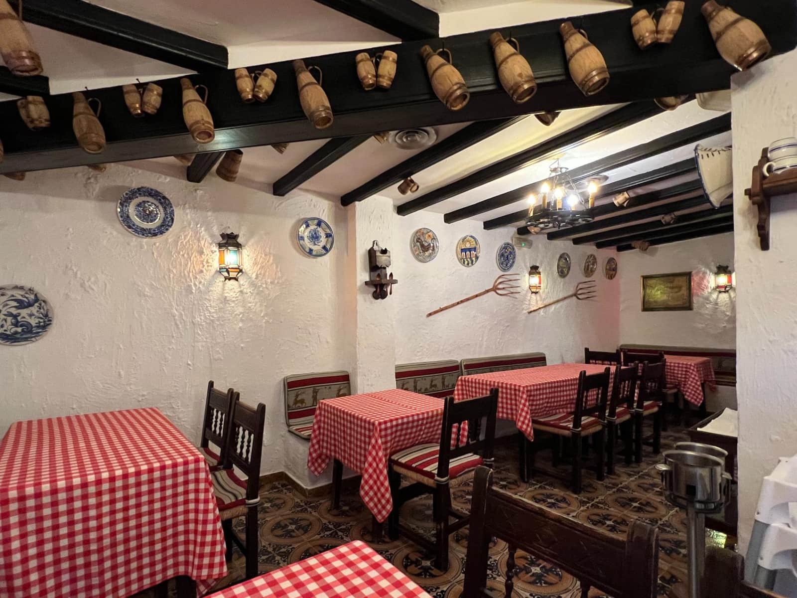 Bedrift til salgs i Calpe / Calp - € 1 200 000 (Ref: 9947961)
