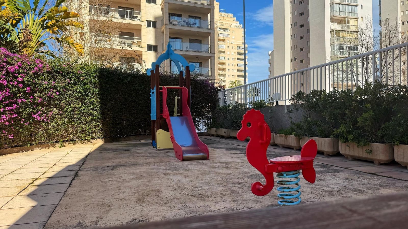 1 chambre Appartement à vendre à Calpe / Calp avec piscine garage - 299 000 € (Ref: 9949836)
