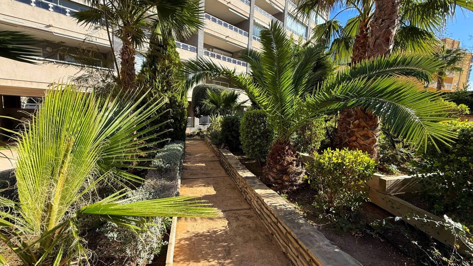 1 chambre Appartement à vendre à Calpe / Calp avec piscine garage - 299 000 € (Ref: 9949836)